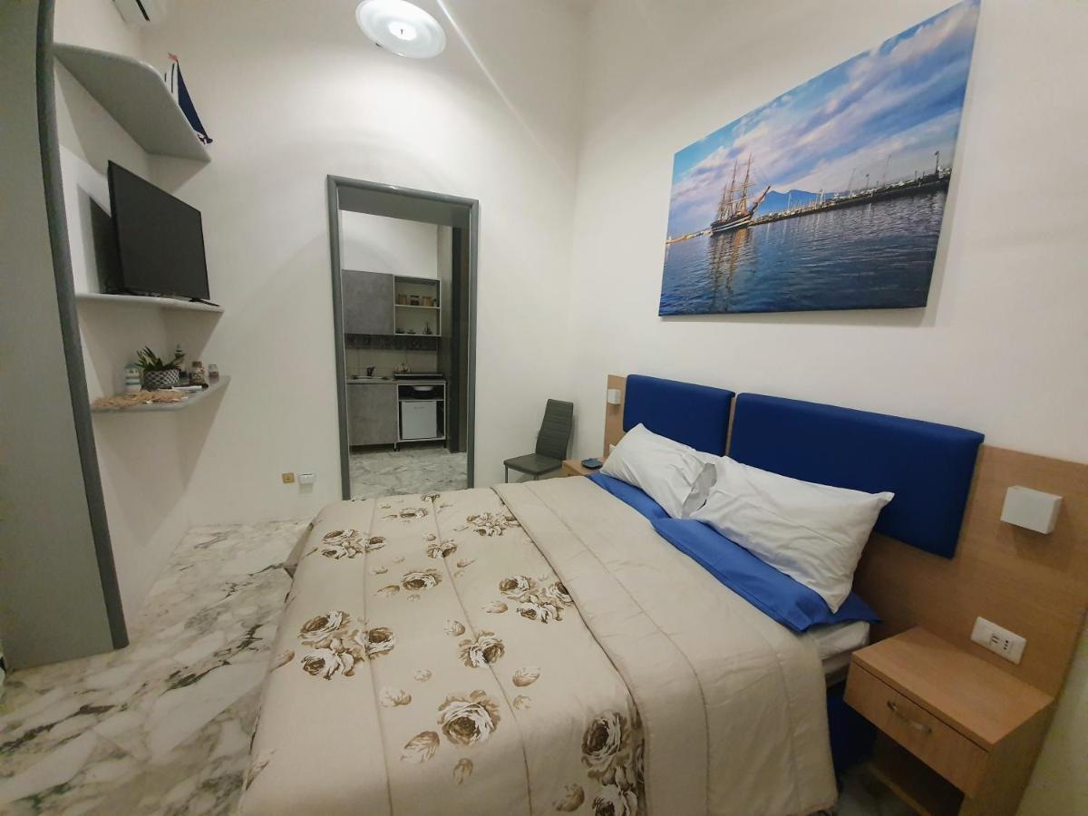 卡斯特拉玛雷帝斯达比亚Le Caravelle住宿加早餐旅馆 外观 照片